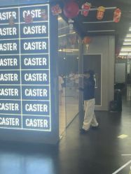 点击看大图 -CASTER跳舞俱乐部