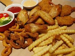 -必胜客(华南摩尔店)