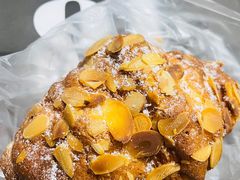 杏仁羊角-81BAKERY(大学路店)
