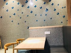 -苗乡米线(建军路店)