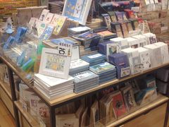 -猫的天空之城概念书店(印象城购物中心店)