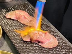 -铭牛烧肉·和牛海鲜自助(高新月牙湖店)