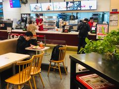 -肯德基(虹桥机场T2北指廊精选外卖点店)