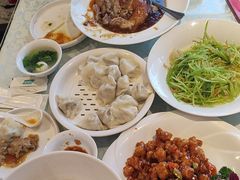 -牟传仁饭庄(星海店)