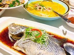 -宝燕海货工场(长江国际店)