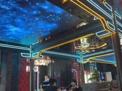 -屋有岛沉浸游戏旗舰店(中山公园店)