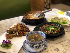 啫啫田鸡-朕悦鹧鸪饭私房菜