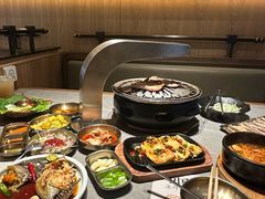 -草家酱蟹炭火烤肉店(珲春南路一店)