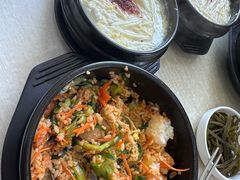 -拌来拌去石鍋拌飯(文鼎店)