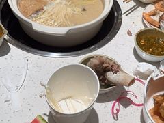 -三人行骨头王火锅(长寿店)