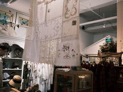 -恋物百货商店(华侨城店)