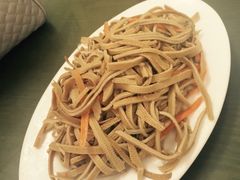 -四平包子铺