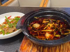 -万重锦·人文川菜馆(骡马市店)