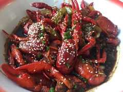 -张大师鸭爪爪特色干锅(南湖店)