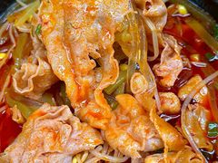 -有红鸡毛店·砂锅菜(抚琴夜市店)