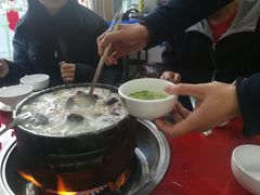 -南渝食府.墨脱石锅松茸鸡