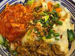 -陇上秦轩西安biangbiang面(朝龙汇店)