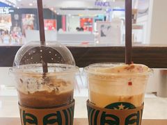 -星巴克(杭州西湖银泰1F店)