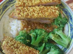 黄金猪排盖饭-和合谷(德外店)