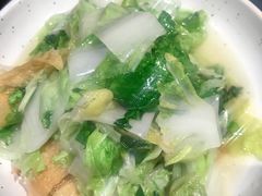 腐皮青菜-老头儿油爆虾·知味杭州(爱琴海购物中心)