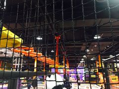 -Tenker Club弹刻极限主题公园 · 蹦床 · 团建 · 生日派对(大关店)