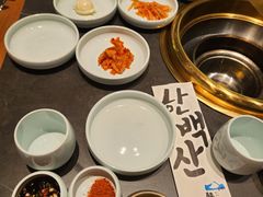 -韩白山·朝鲜族烤牛肉·酱蟹(长宁龙之梦店)