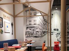 大堂-渝信川菜 · 川味家常菜(财富购物中心店)