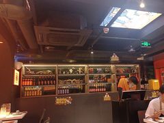 -鸣记脆皮烤鱼·海鲜烤鱼(三八广场店)