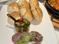 -丝路有约·优雅新疆菜(万宴城店)