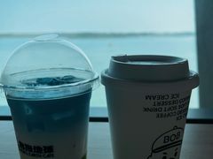 -抱抱地球咖啡馆(国家海洋博物馆店)