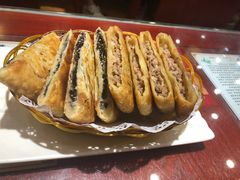 -牛庄高晓山风味馅饼城(海城店)