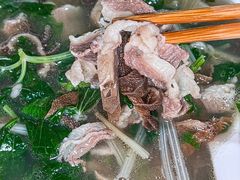 -大众跷脚牛肉馆·非遗传承单位(峨眉山店)