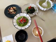-悦芽照护月嫂+育儿嫂(杭州店)