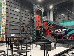 -极限PLAY运动娱乐新世界·团建派对潮玩休闲馆·室内蹦极高空游乐园