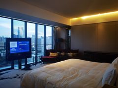 -广州天河希尔顿酒店