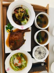 -月满阁月子中心(莲湖区店)