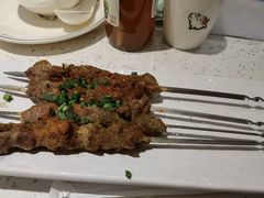 -三人行骨头王火锅(长寿店)