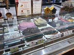 -VENCHI 闻绮(上海佛罗伦萨小镇店)