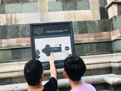 -圣母百花圣殿