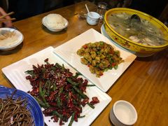 -严记小天府酸菜鱼(西四路店)