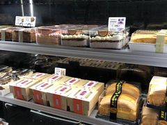 面包甜点陈列柜-新丰蛋糕(百花路总店)