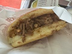 牛肉烧饼普通版-穆得·老周家牛肉烧饼(普利街店)