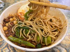 -秦云老太婆摊摊面(长嘉汇两江峯店)