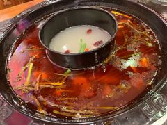 -重庆烧鸡公火锅(簋街店)