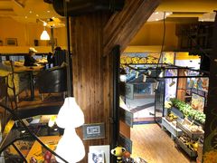 -蜜蜂家的红茶馆(华府店)