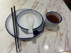 餐具摆设-肉神潮汕卤鹅