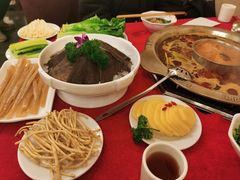 -山城年华老火锅(玉林店)