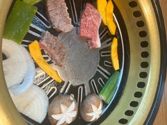 -炼火烤肉店