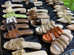 -广州周大福金融中心