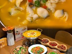-隔壁老王·家常云南菜(花巷店)